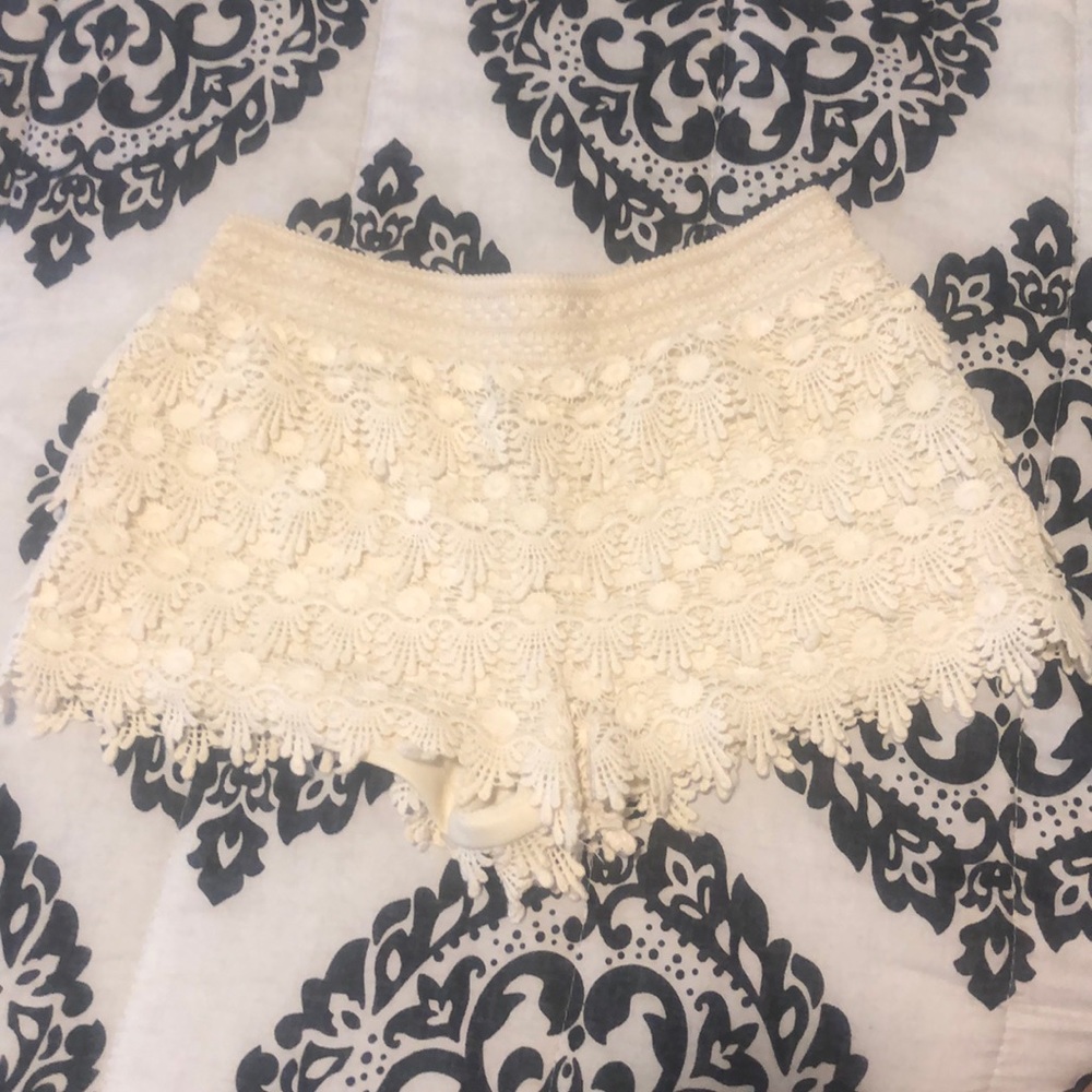 Shorts from forever 21, never used !